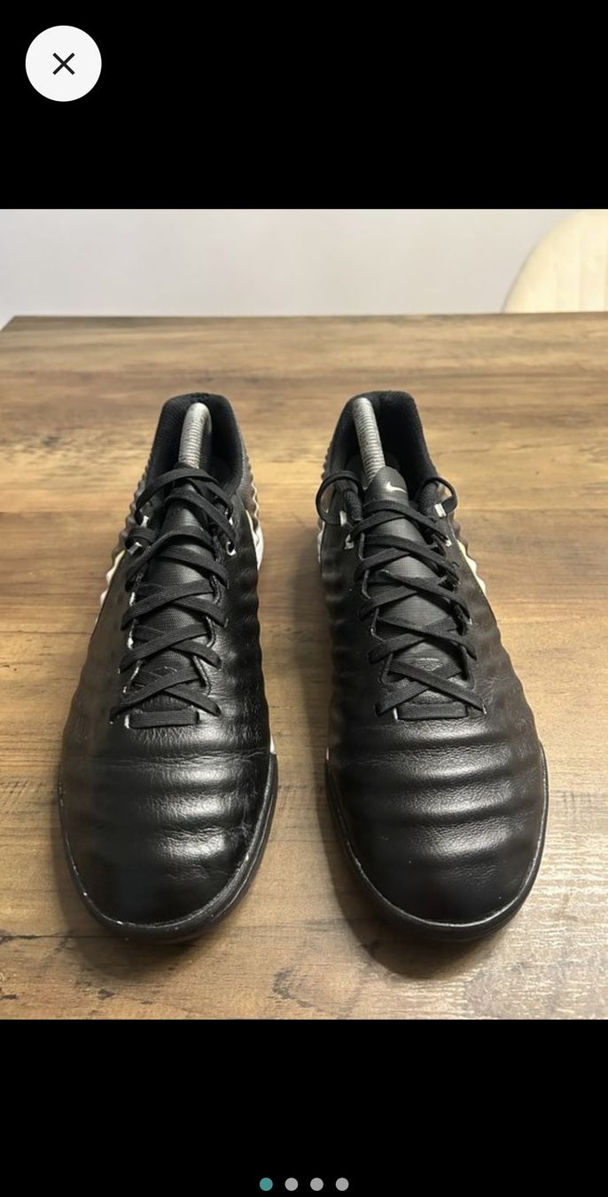 Nike Scarpe per ragazzi: Nike Fußball Schuhe – Usato da frauenfeld venduto da jeni68
