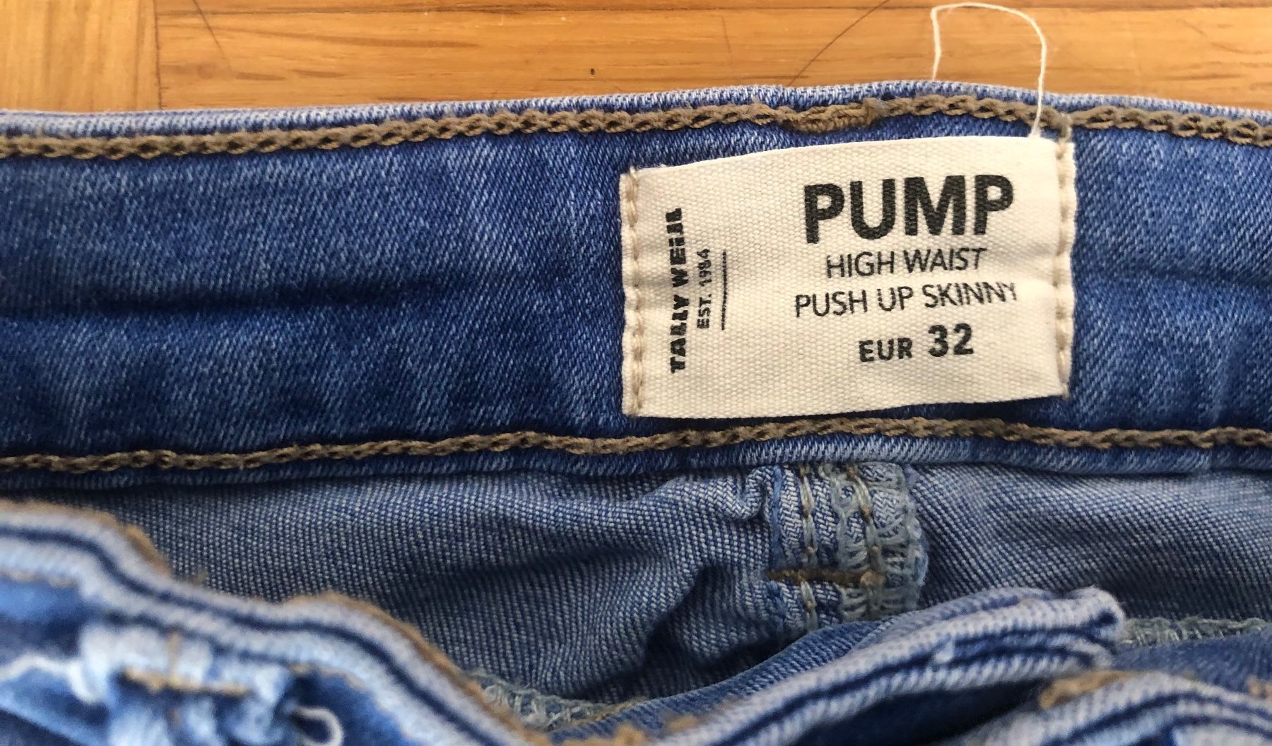 Tally Weijl Jeans: Damen Jeans Hose, Gr. 32 – Usato da Adliswil venduto da Myxin 2
