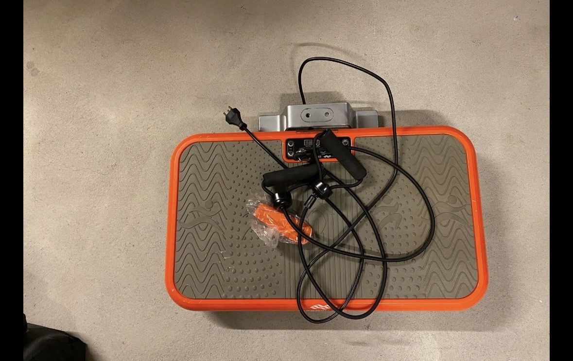 Vibroshaper Hometrainer: VIBROSHAPER HEIM TRAININGSGERÄT  – Usato da Dällikon venduto da oez_gcw6 1