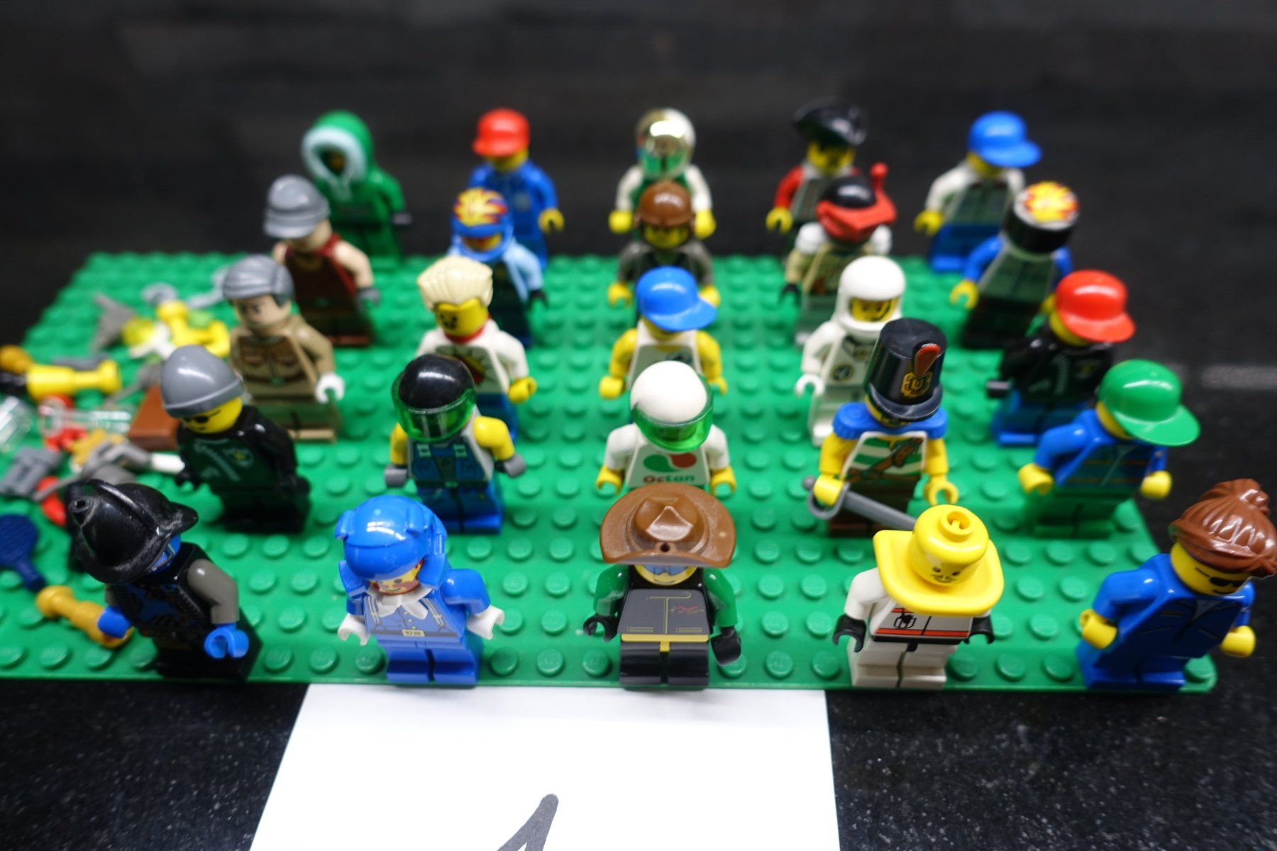 Lego Giocattoli: 25 Stk. div. Legofiguren (1) – Usato da Belp venduto da Mazarron58 1