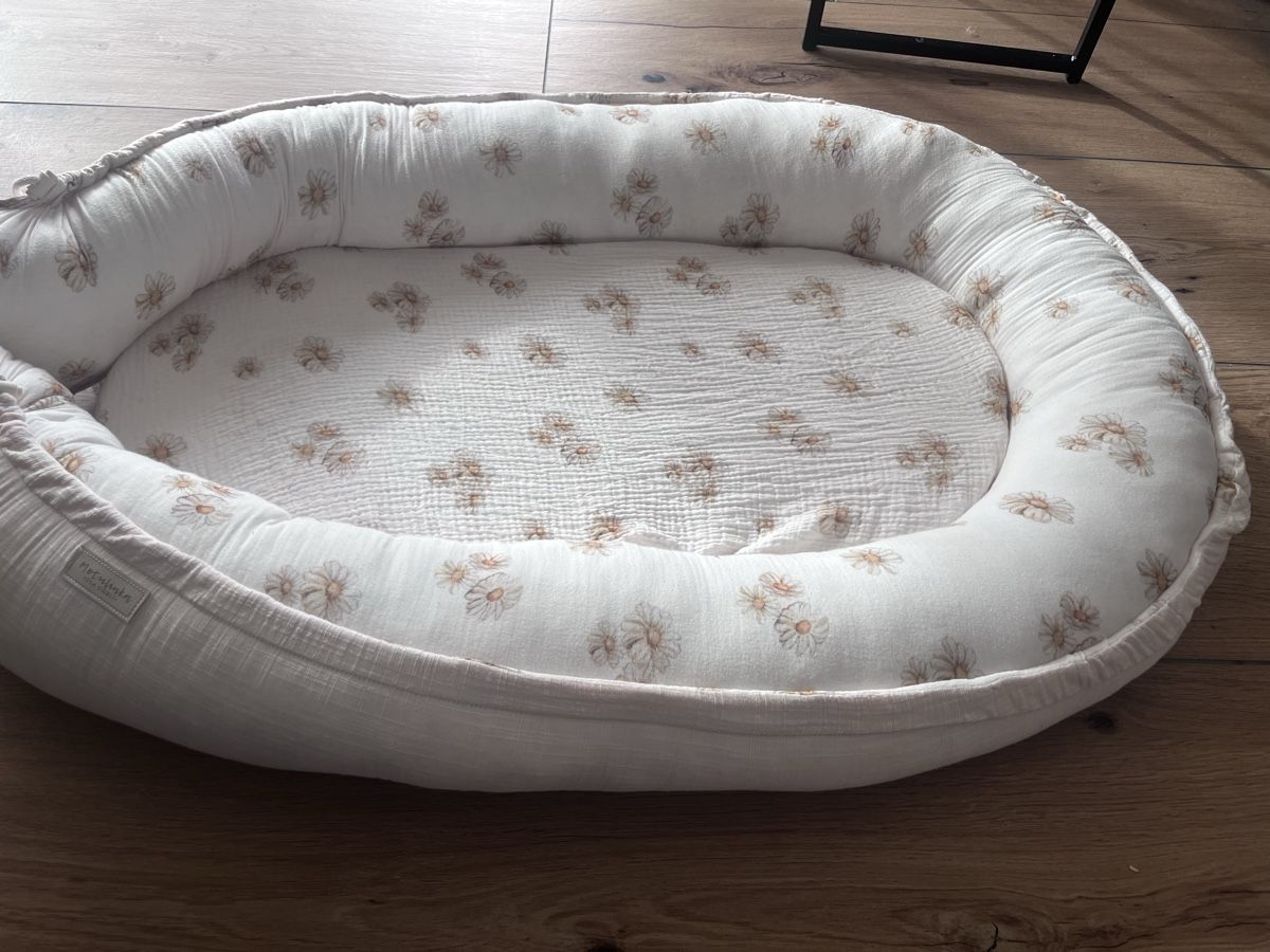 Kissen: Neuwertiges Babynest von Happydreams – Gebraucht aus Blumenstein von Janindli94 1