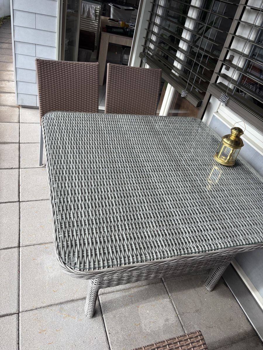 Tischset: Rattan GartenTisch & Stühle – Gebraucht aus Aadorf von she_pzg6 1