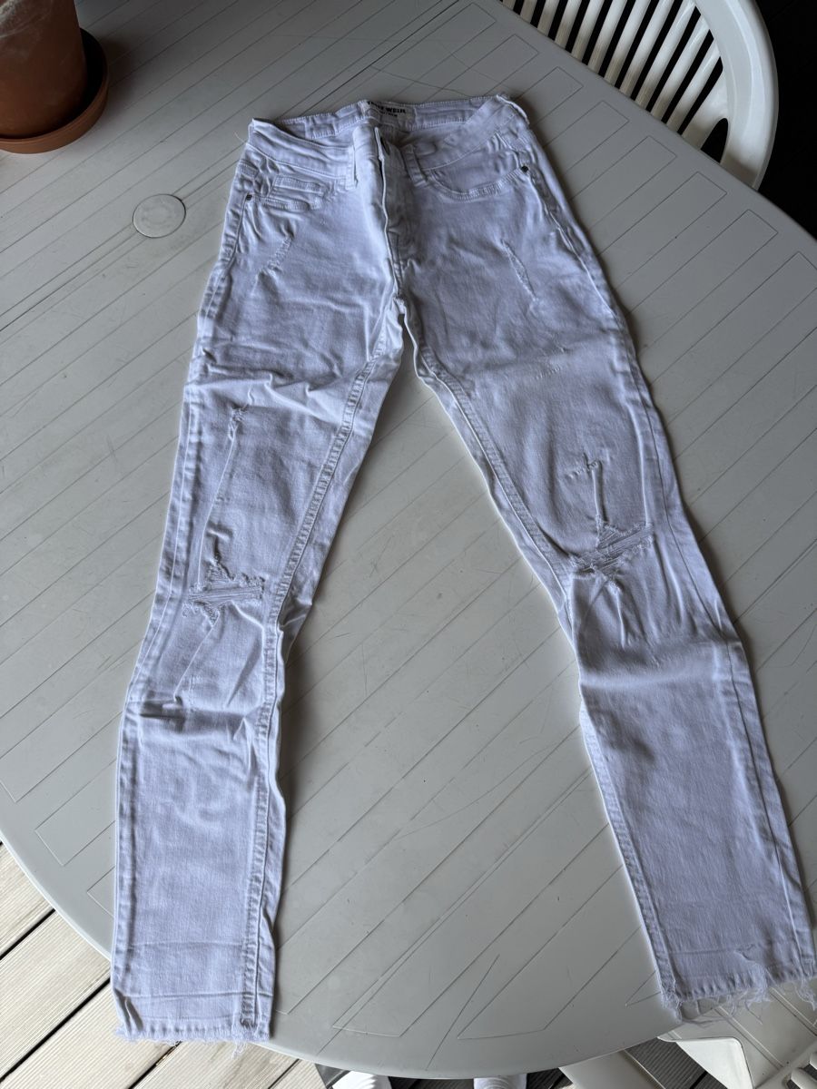 Pantaloni: Pantalon slim blanc 36 – Nuovo (secondo la descrizione) da Porrentruy venduto da fee_24