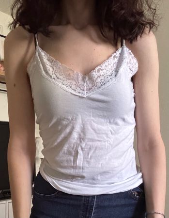 Sommer Tops mit Spitze, neuwertig, Gr. M, Schwarz & Weiss