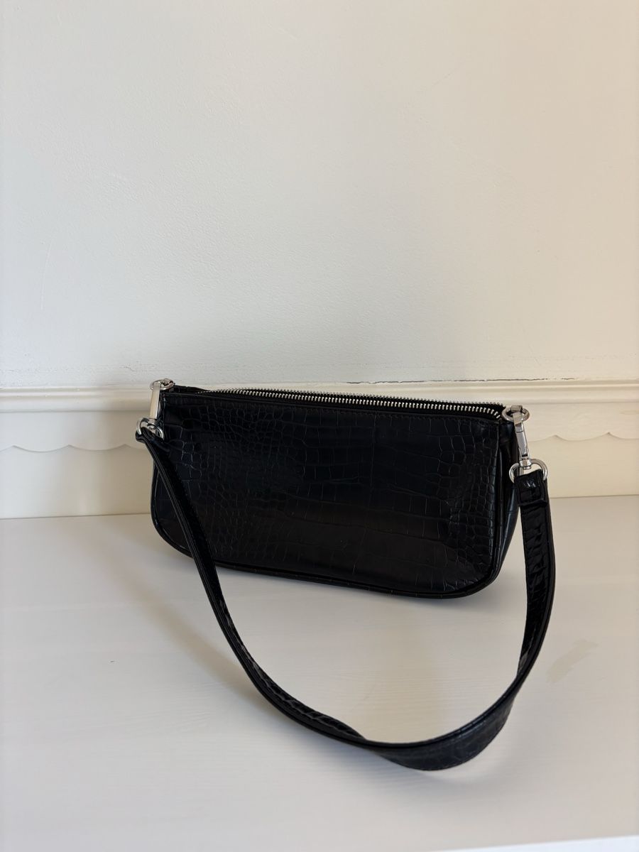H&M Taschen für Damen: Handtasche  – Gebraucht aus Solothurn von lex_123 6