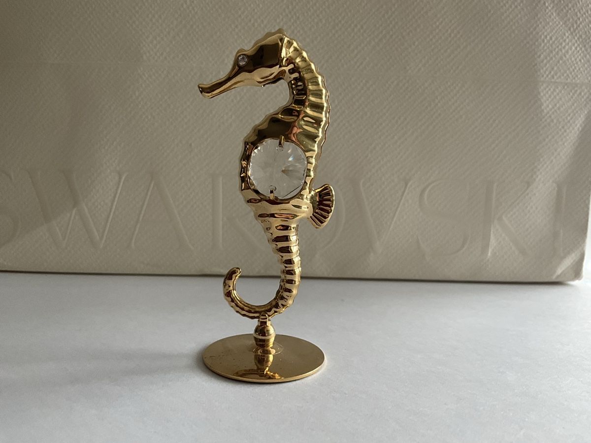 Statuette: Gold Kristall Figur Seepferd – Nuovo (secondo la descrizione) da Oberglatt ZH venduto da Multimix