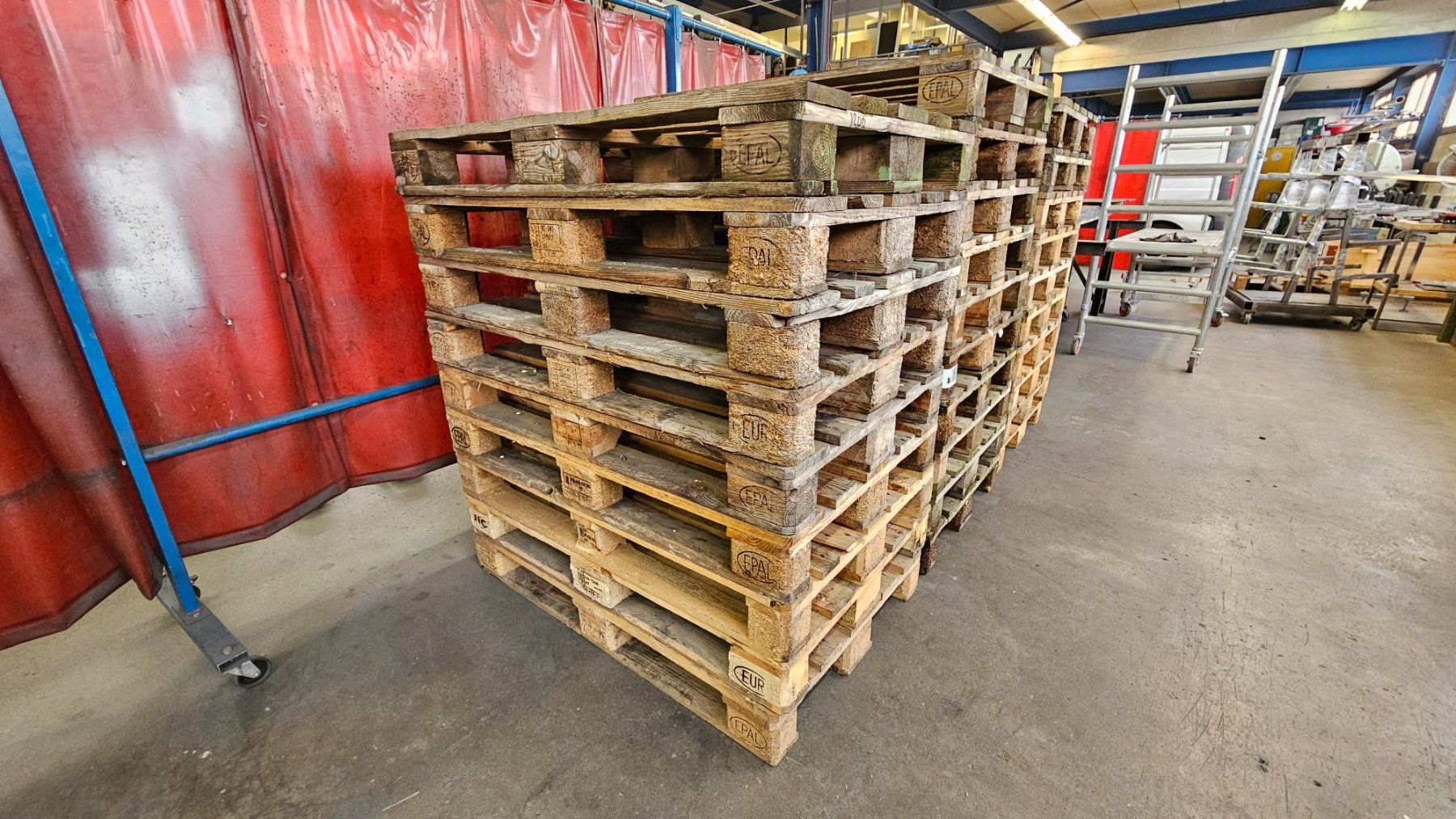 Pallets: 5x Europalette – Usato da Weiach venduto da SureshN