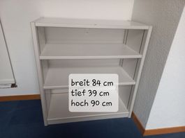 Regal weiss B84 T39 H90 cm wie neu