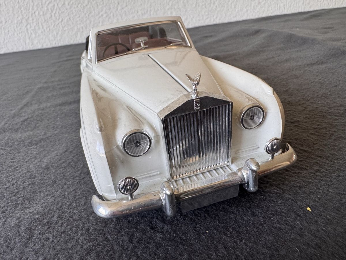 Rolls-Royce Silver Cloud II 1961 – Miniature Solido 1/20, Cabriolet Bicolore, Collection
