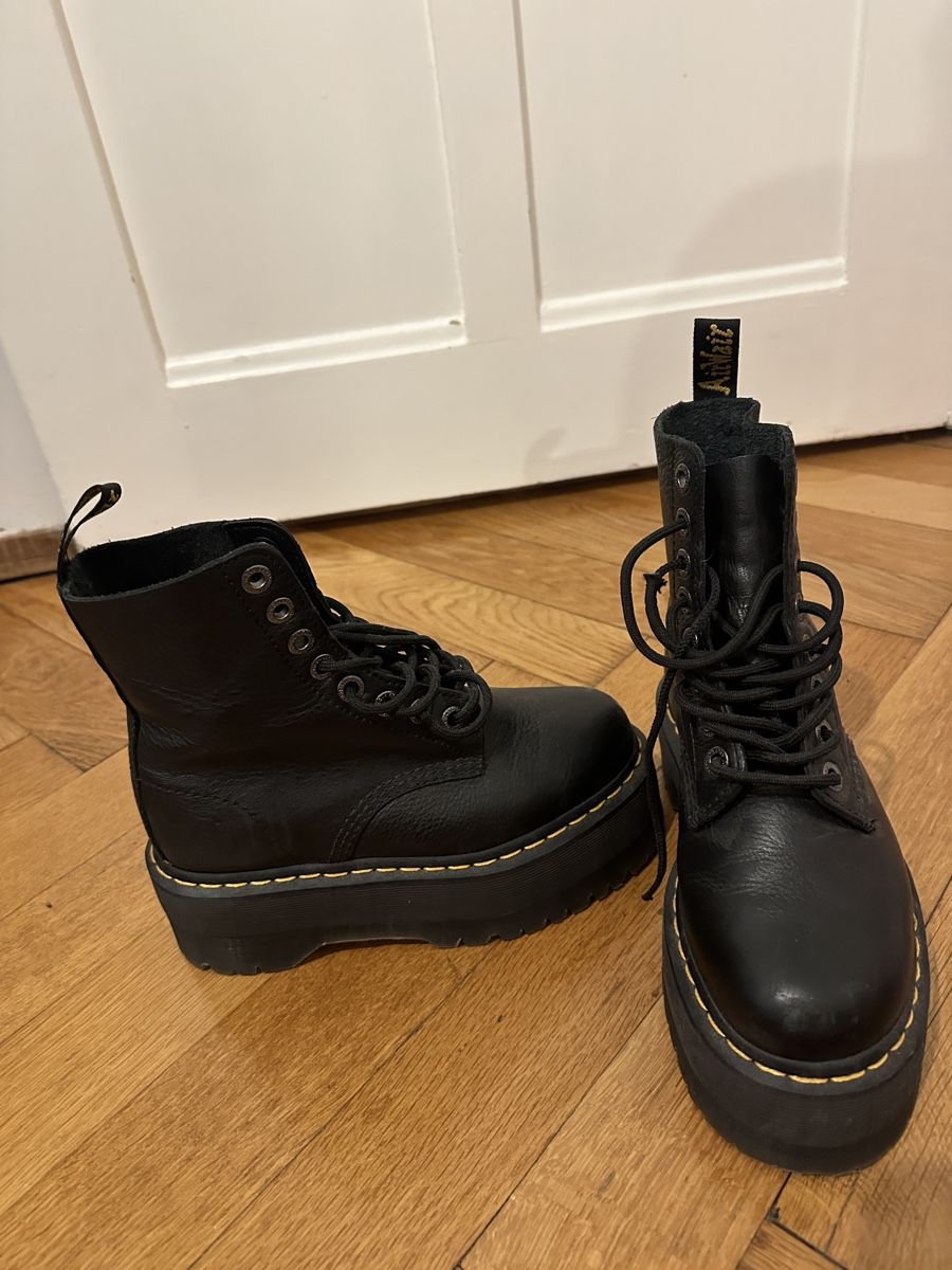 Dr. Martens Scarpe da donna: Dr. Martens  – Usato da Basel venduto da lar_vkr5 1