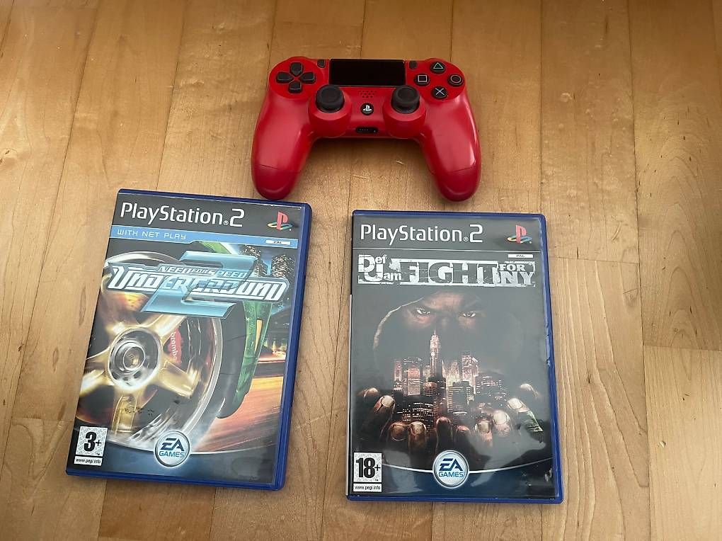 Sony Spiele: Zwei PS 2 Spiele mit PS4 Control – Gebraucht aus Allschwil von Manolictus