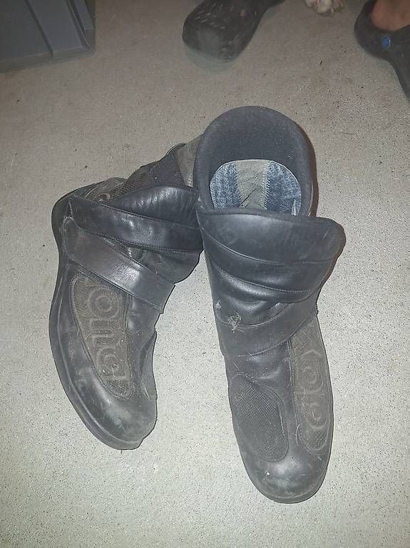 Herrenschuhe: Motorraddstiefel – Gebraucht aus Lyssach von KathrinM02 1