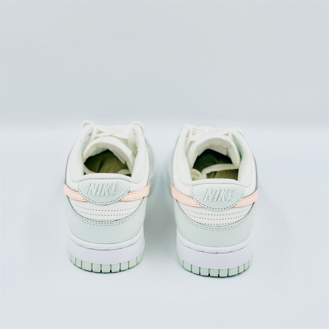 Nike Damenschuhe: Nike Dunk Low Barely Green (W) EU 40.5 – Neu und originalverpackt aus Erlinsbach von sasneakers 5