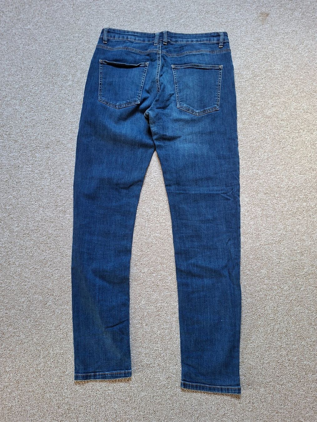 Jeans: Jeans Urban Classics 2 Stück – Usato da Fulenbach venduto da jue_m7rs 1