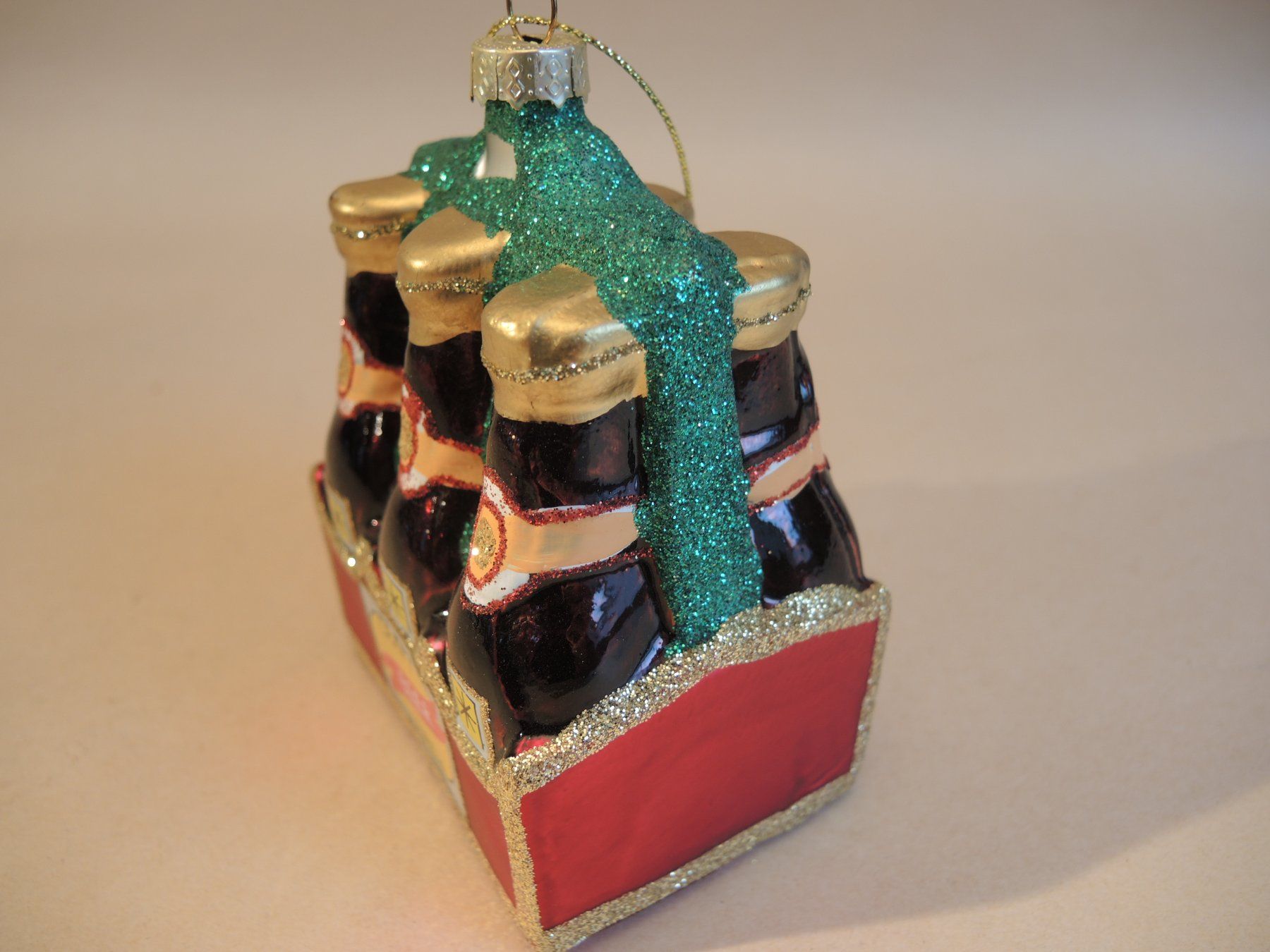 Tutte le decorazioni: Weihnachtsbaumschmuck SIXPACK beer Glas Christbaum Kugel – Usato da Rorschach venduto da maeck8 2