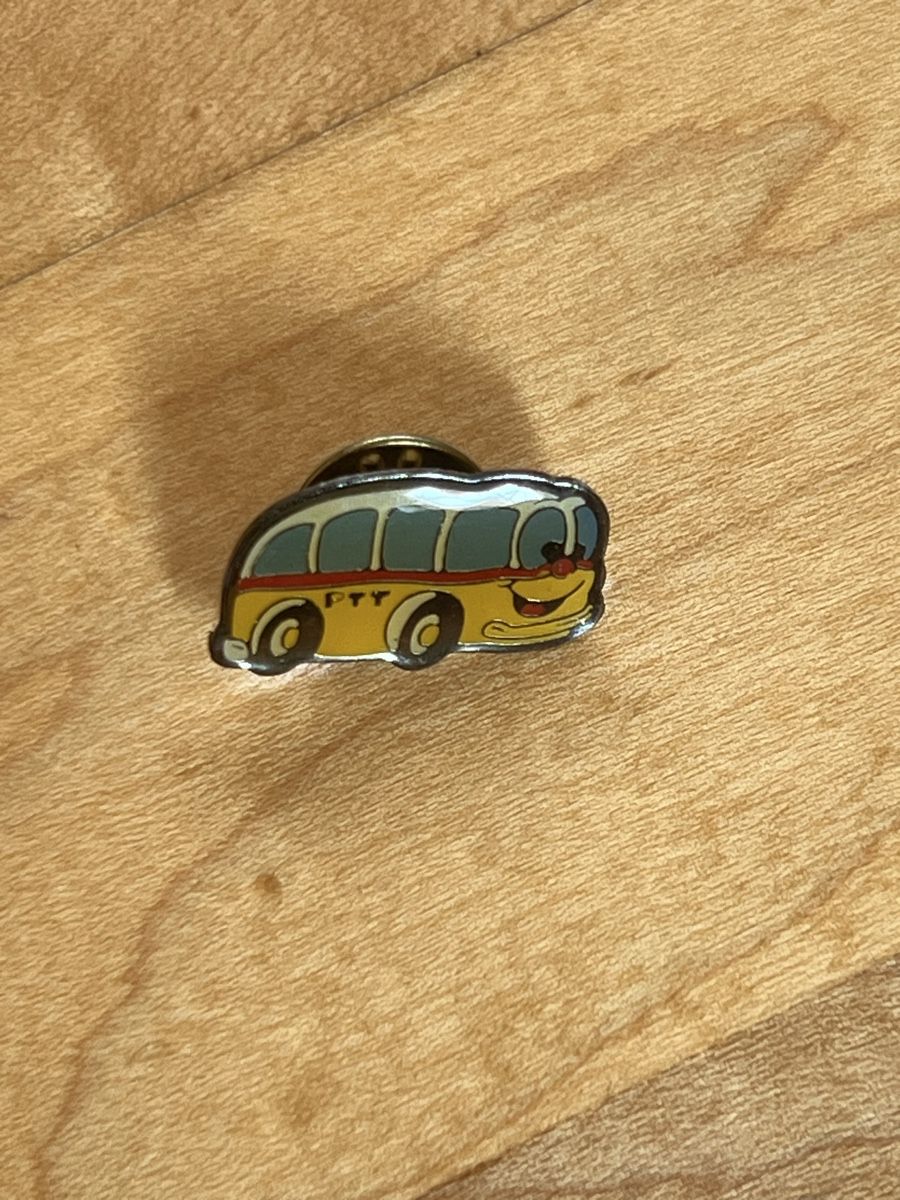 Plaquettes & Badges: PTT Bus PIN – D'occasion à Ottenbach par siiinnaa_77