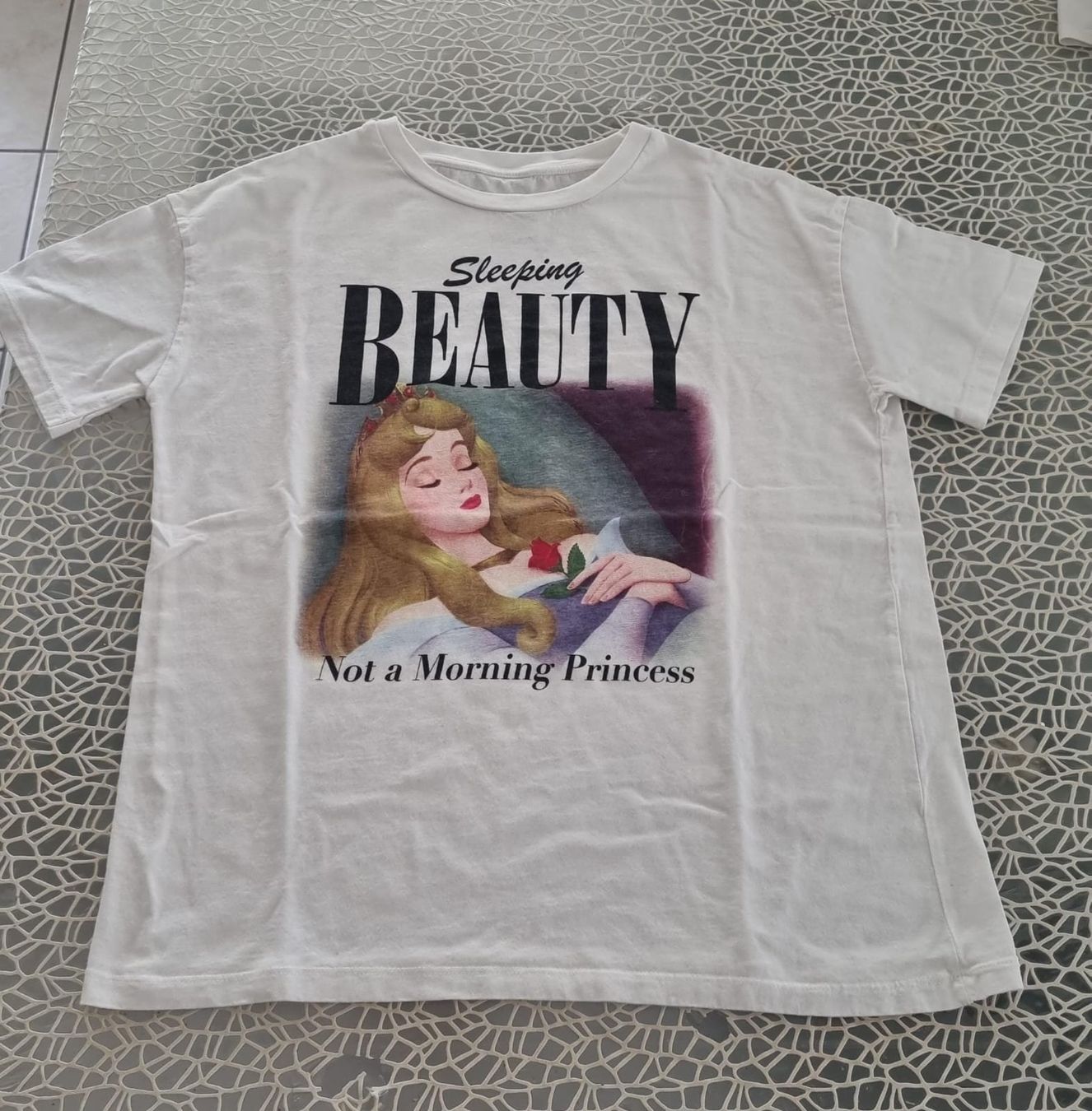 Disney T-Shirts: 2 T-shirt  Disney taglia S – Gebraucht aus Cadenazzo von man_9hnd 3