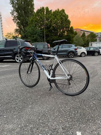Vélo de route Orbea Fourche carbone  Shimano Sora