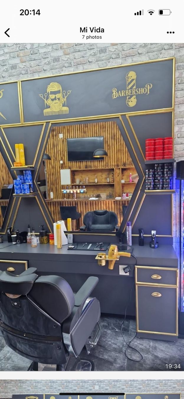Mobili per bagno: Meuble salon de coiffure  – Usato da Porrentruy venduto da moh_h5v7 3