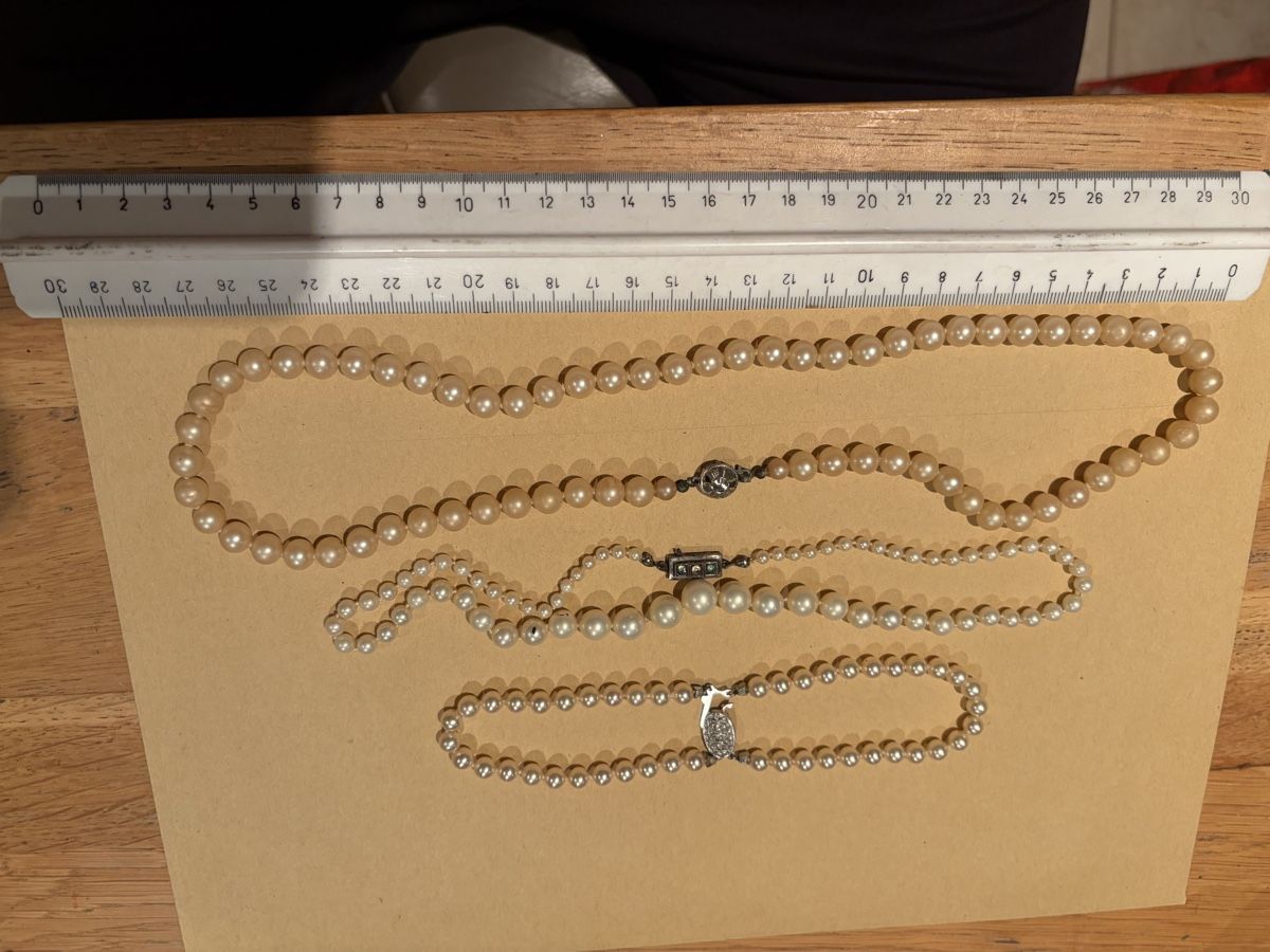 Sonstiger Schmuck: Colliers et bracelet en perles  – Gebraucht aus Echallens von JAR69 4