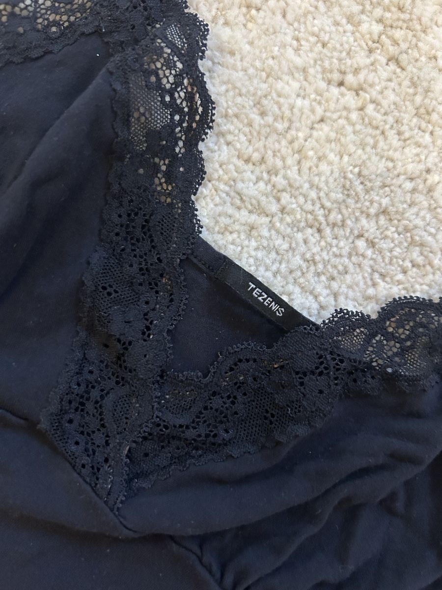 Tezenis Tops: cute tezenis spitzen top black   – Gebraucht aus Dietlikon von leaaasells 2