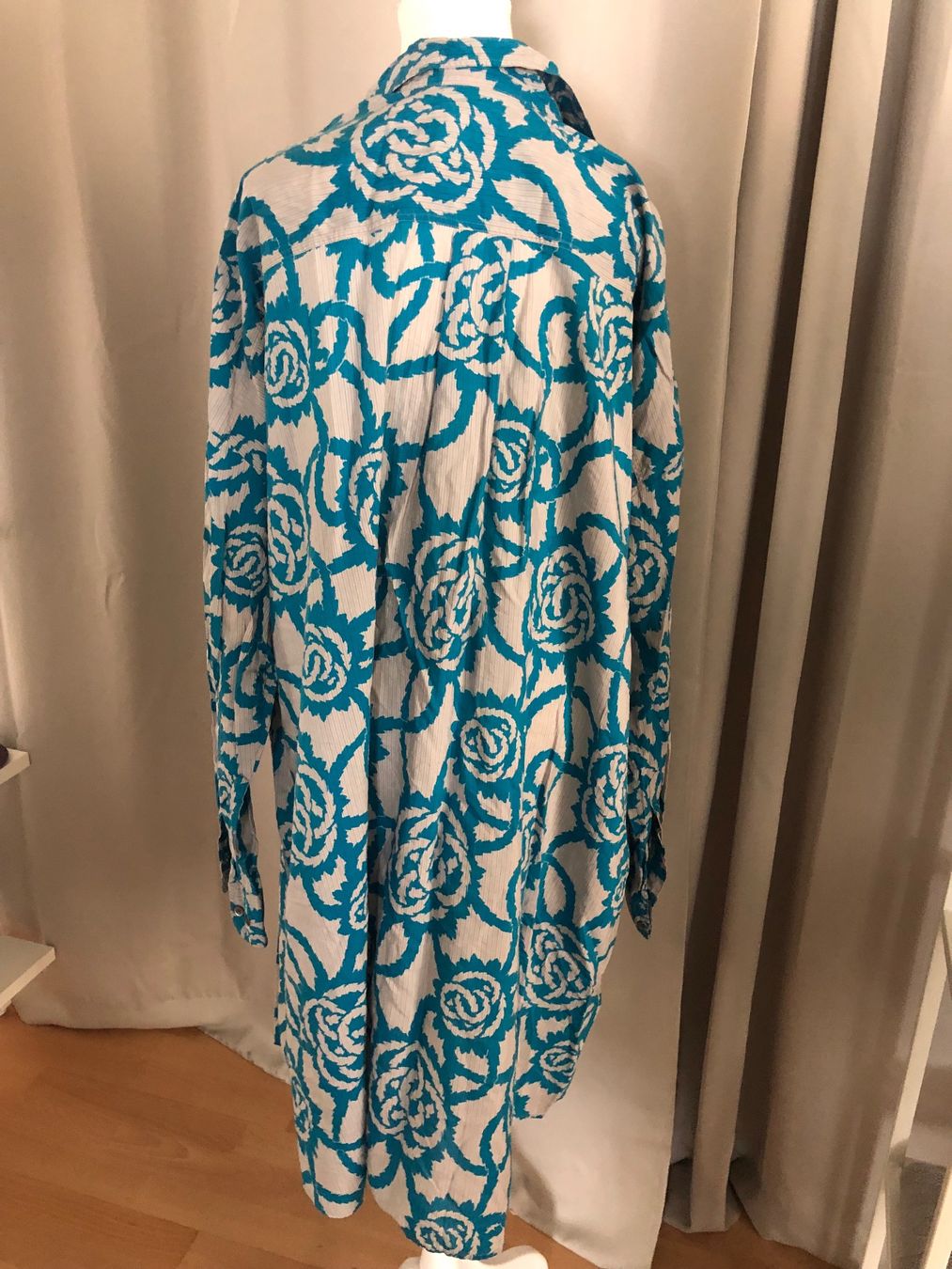 Vestiti: Dries van Noten Hemdkleid – Usato da St. Moritz venduto da Capricorn88 1