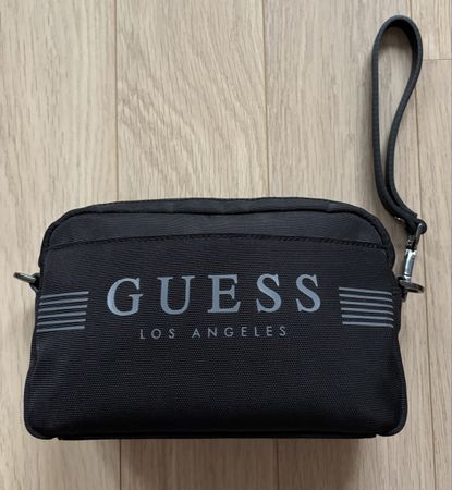 GUESS Umhängetasche Schwarz Unisex | WIE NEU