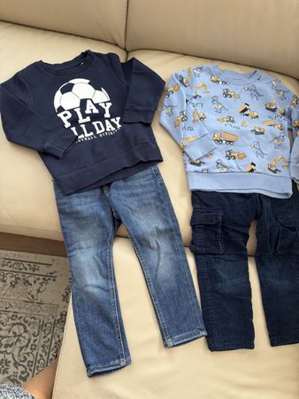 Kinderkleidung Set Pullover und Hose Grösse 98
