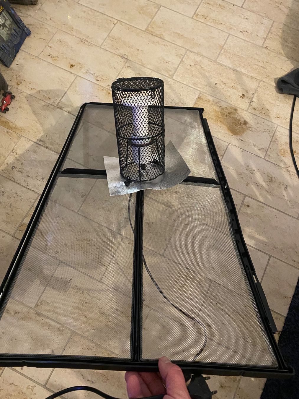 Gitter & Roste: Exo Terra Gitter Abdeckung mit Lampen – Gebraucht aus Fischbach-Göslikon von JonDario 1