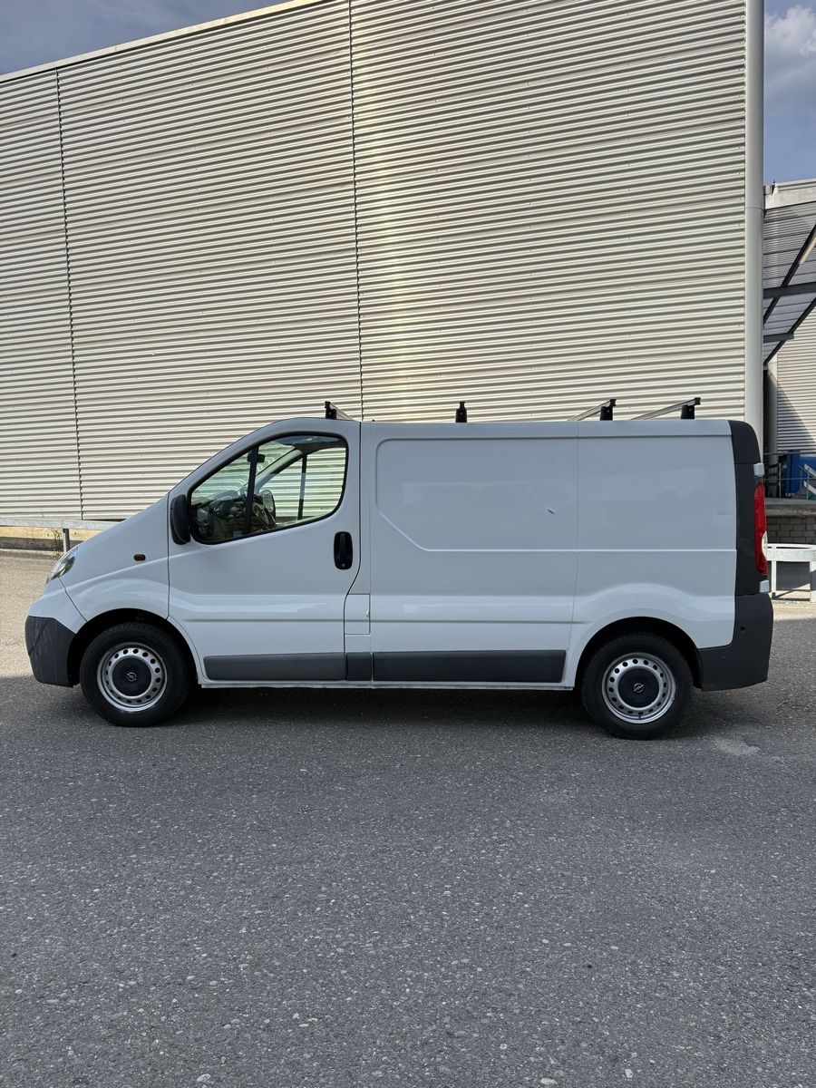 Opel Veicoli commerciali: Opel Vivaro 2.0 Cdti  – Usato da Biel/Bienne venduto da MK_Cars 5