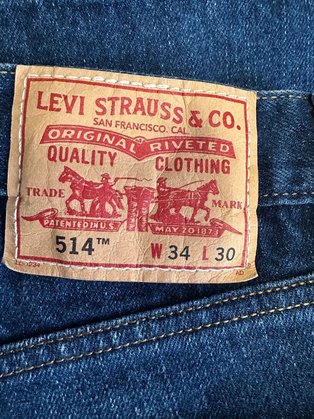 Levi's Jeans: 2 jean's Levis + Boss – Usato da Sion venduto da Mizzaa 3
