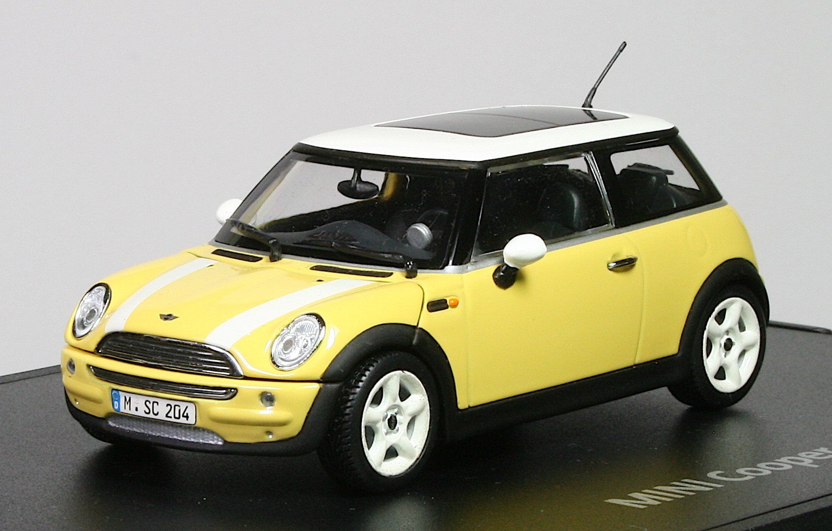 Minichamps Modellini d'auto: Minichamps Mini Cooper 2000 – Nuovo (secondo la descrizione) da Elsau venduto da Peekay8 1