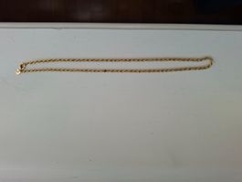 Chaîne dorée style corde, Pierre Cardin