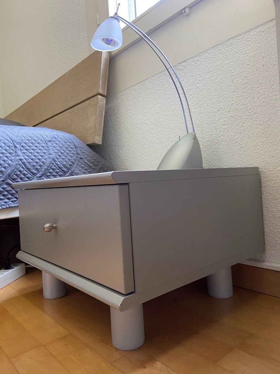 Micasa Comodini: Schöner Nachttisch, silber – Usato da Illnau venduto da S_haesli 3