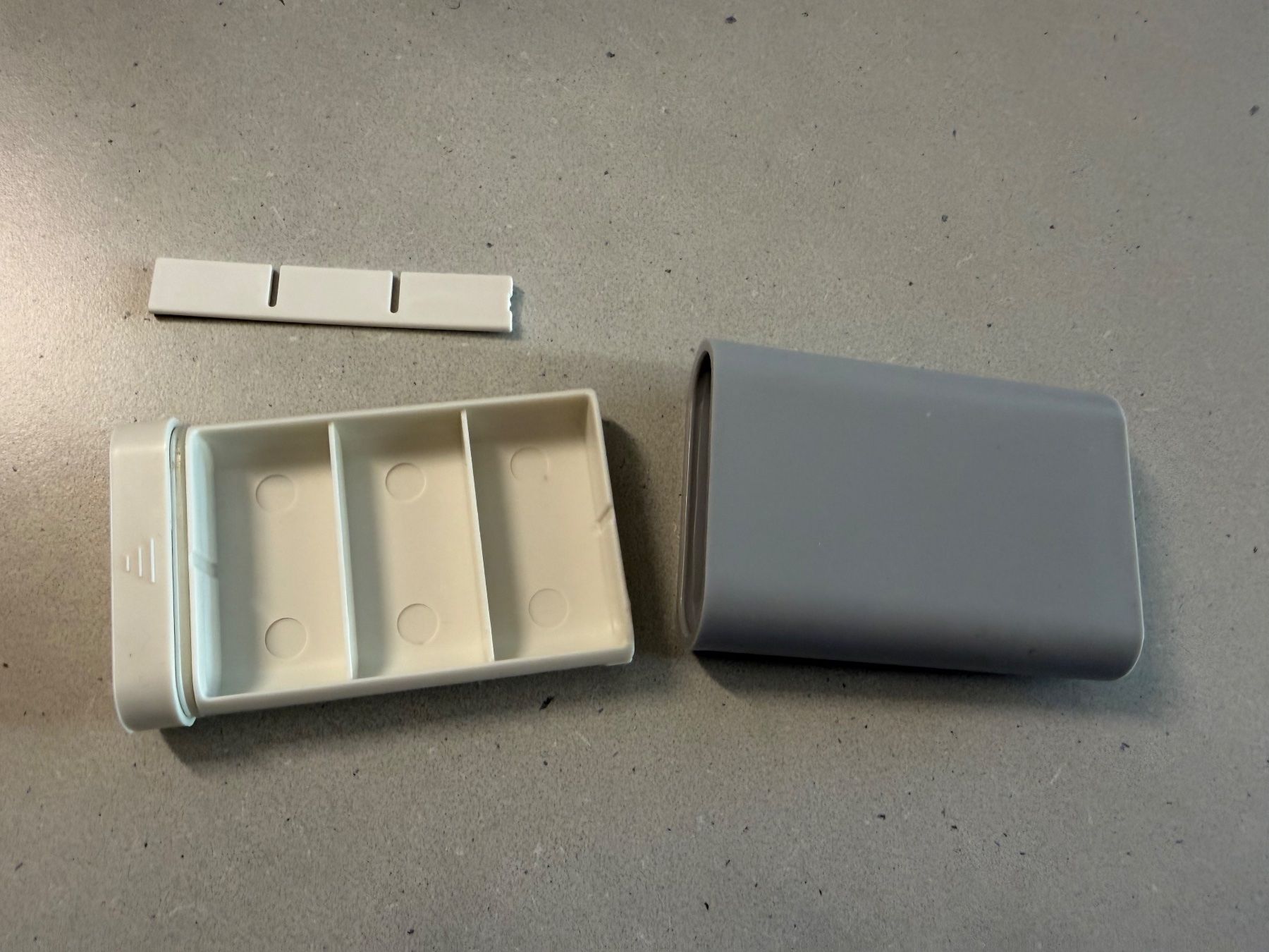Behälter & Ähnliches: PILLENDOSE AB 1.- – Neu (gemäss Beschreibung) aus Reiden von asdf1692 1