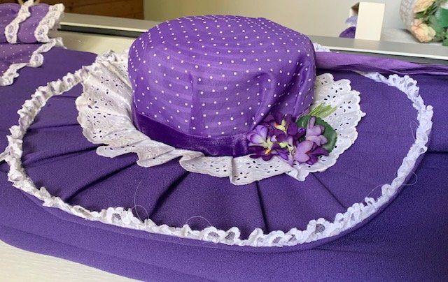 Kleider: Biedermeier Kleid mit Hut und Stoffbeutel – Gebraucht aus Gundetswil von Egro100 7