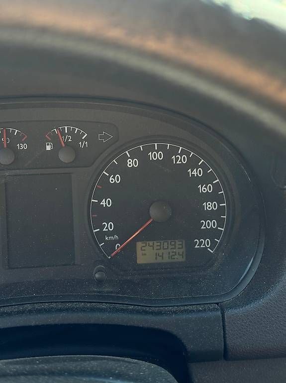 Automobili: VW Polo 1.4i (PER EXPORT) – Usato da Agno venduto da jonnyautosagl 6