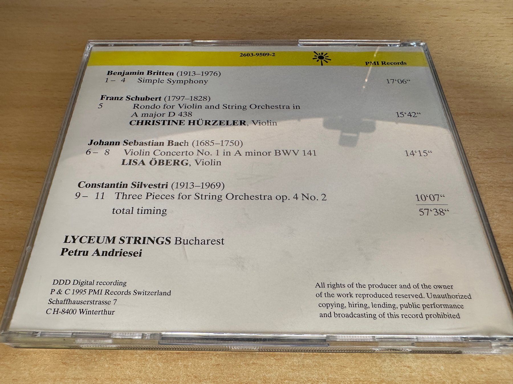 CD: A2 Britten Schubert Bach Silvestri - Lyceum String – Usato da Rikon im Tösstal venduto da Alpenmutz 1