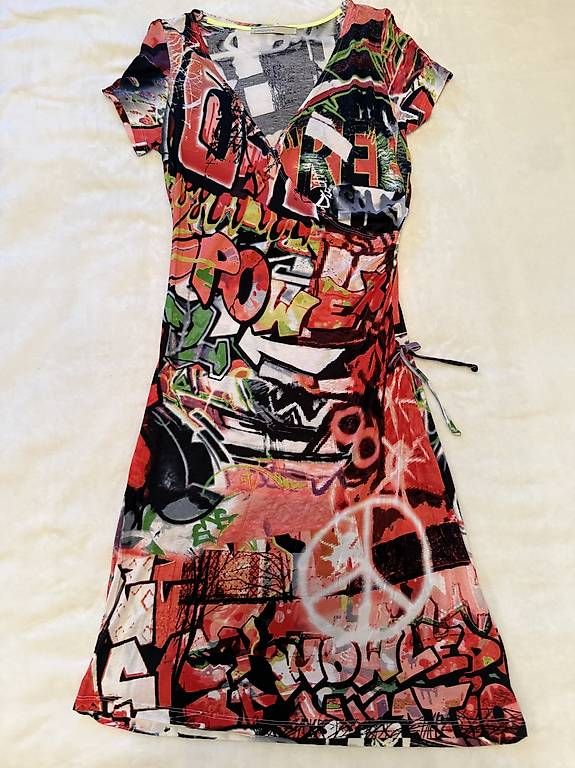 Vestiti: Kleid Fantasy "Passport" – Usato da Füllinsdorf venduto da Rivai