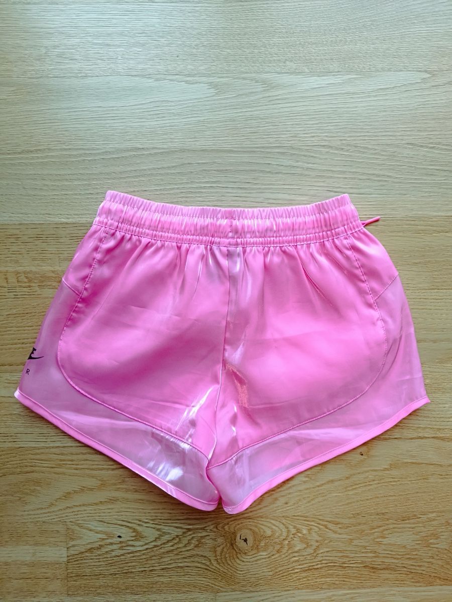 Nike Pantaloni: NIKE AIR PINKE SHORTS, SCHIMMER – Usato da Zürich venduto da dbu_s8p2 3