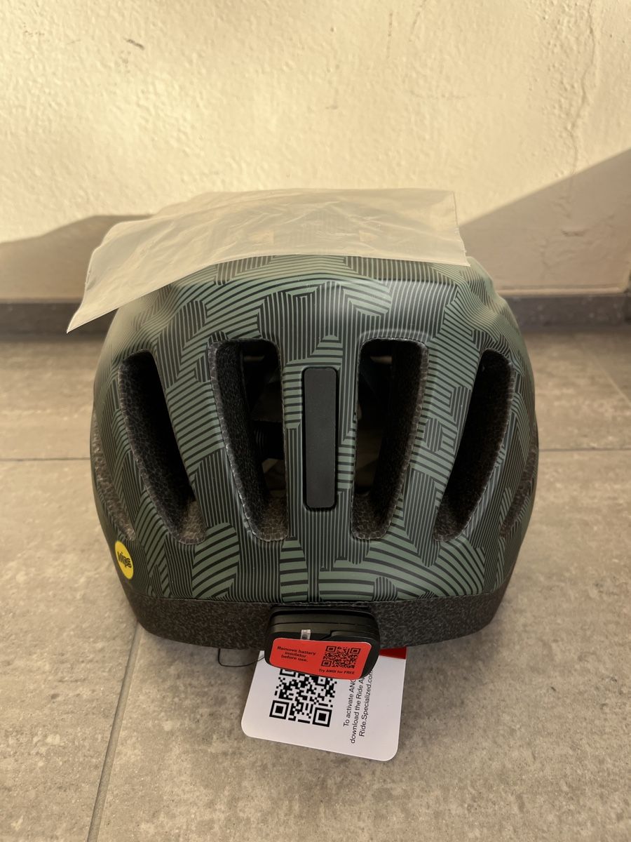 Specialized Casques: Velohelm Spezialized Originialverpackt – Neuf avec emballage d'origine à Zürich par Rednolac 1
