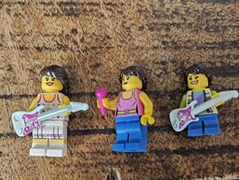 lego lot de 3 figurines avec accessoires