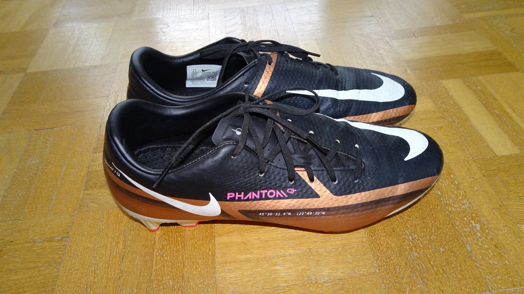 Nike Scarpe per ragazzi: Nike Phantom Fussballschuh Gr. 42 – Usato da Hombrechtikon venduto da 29Malibu11