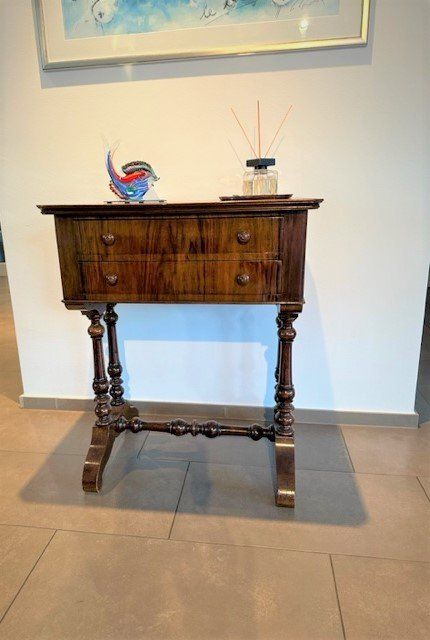 Tavoli: +  NäHtisChLi  + – Usato da Winkel venduto da zeho
