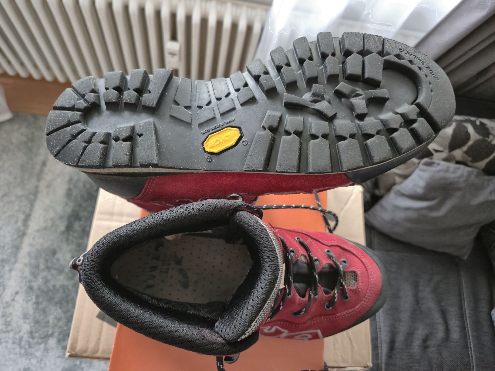 Lowa Scarpe da uomo: Wanderschuhe von Lowa in der Grösse 41½ – Usato da Wittenbach venduto da tsc_5tyv 4