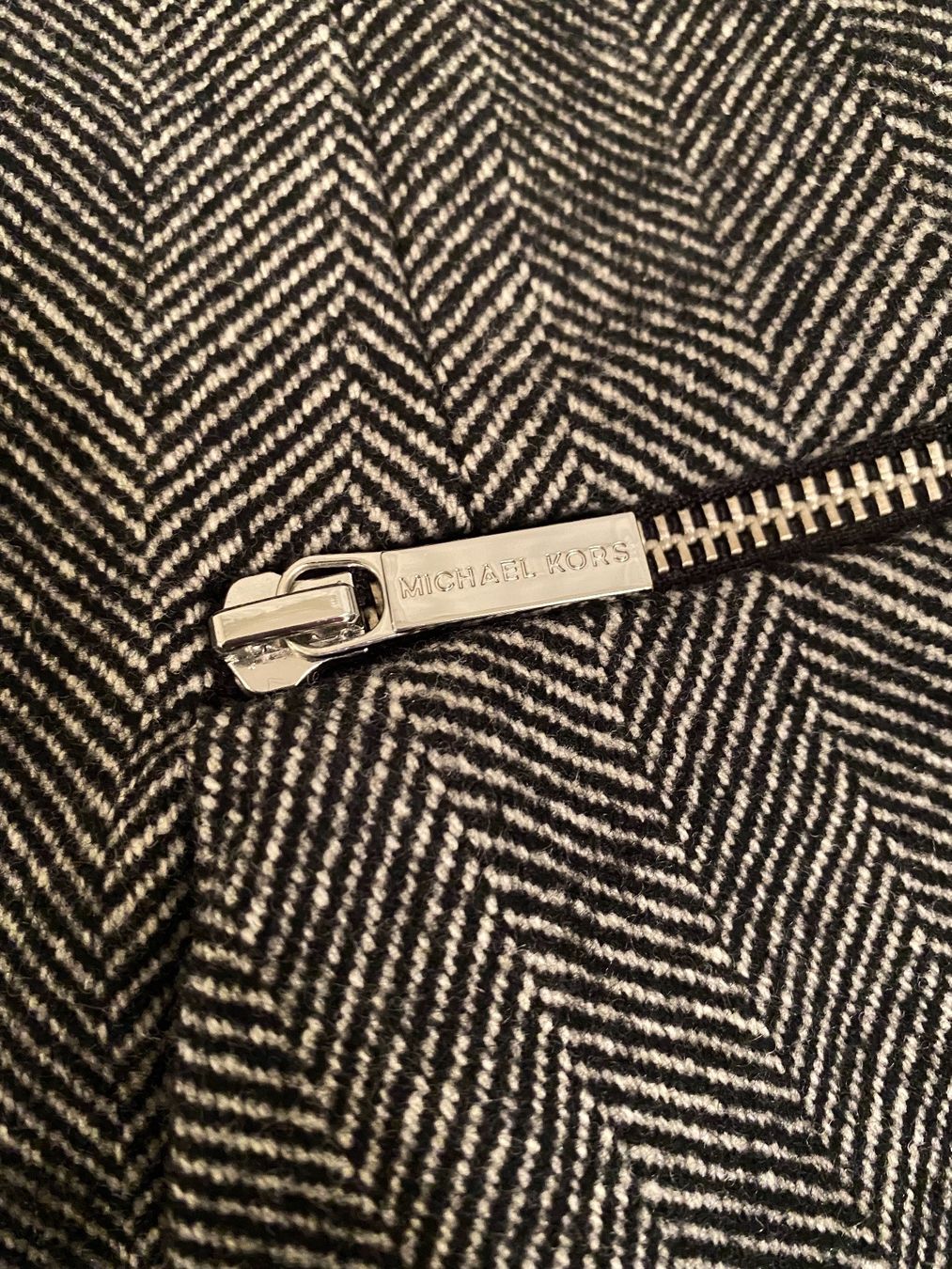 Michael Kors Röcke: Michael Kors mini rock..! 🌸 – Gebraucht aus Opfikon von Luis144 2