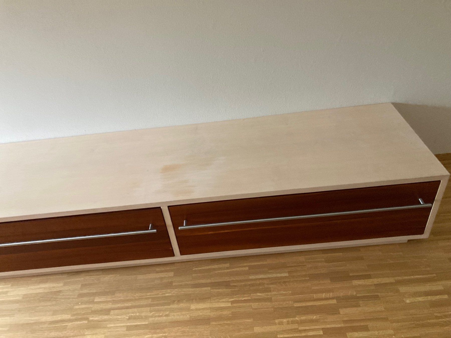 Articoli in legno: Schweizer Design Sideboard mit Zwetschenholz (Schubladen) – Usato da Faulensee venduto da Teukrer 3