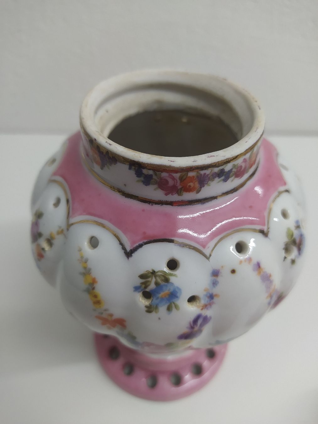 Tutte le decorazioni: Vintage Dekorativer Duftspender mit Deckel 18 cm – Usato da Möhlin venduto da mik_h72m 6