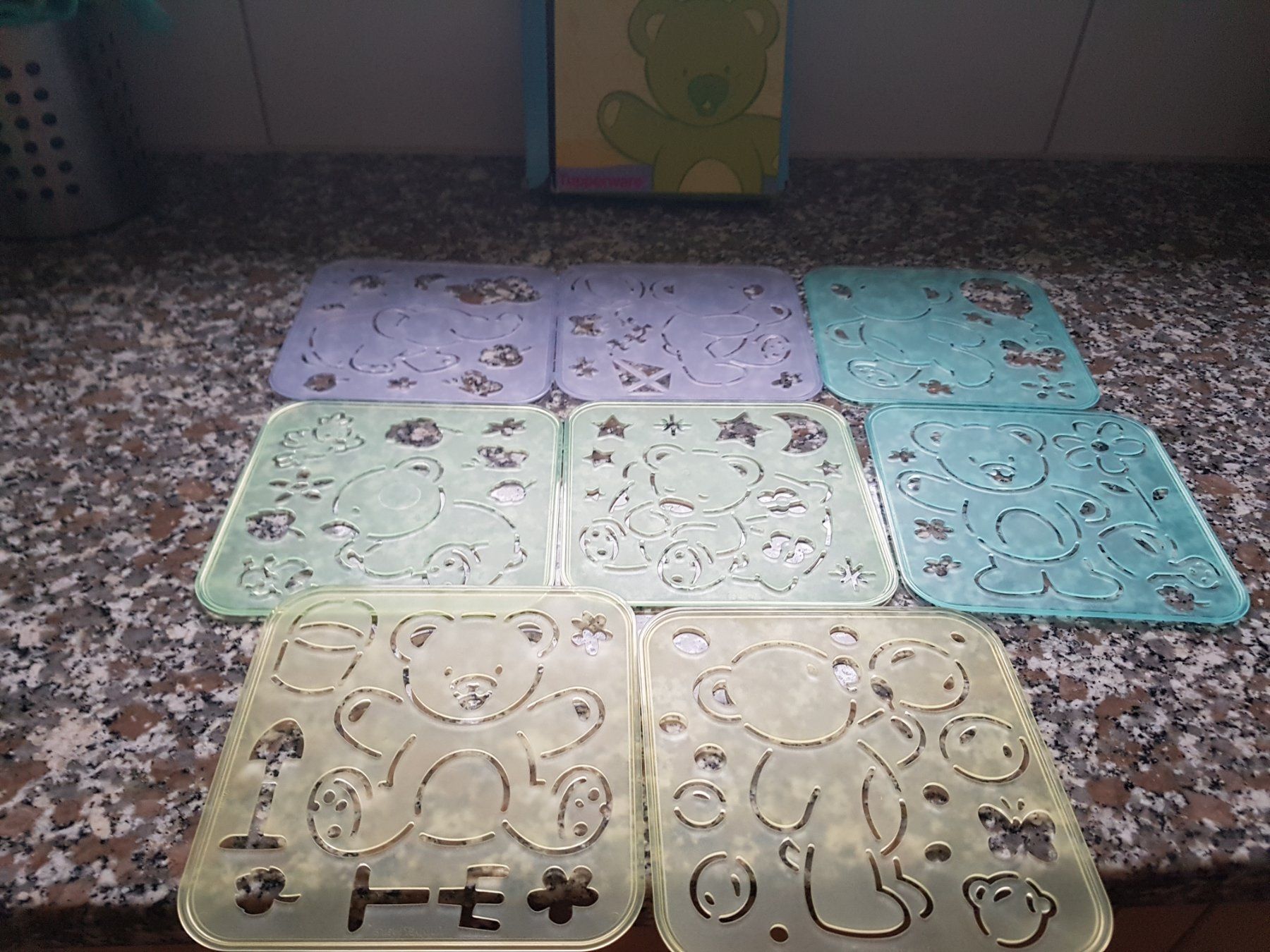 Tupperware Contenitori & Simili: Mal-Schablonen Tupperware – Nuovo e nell'imballaggio originale da Hasle b. Burgdorf venduto da buddle32 1