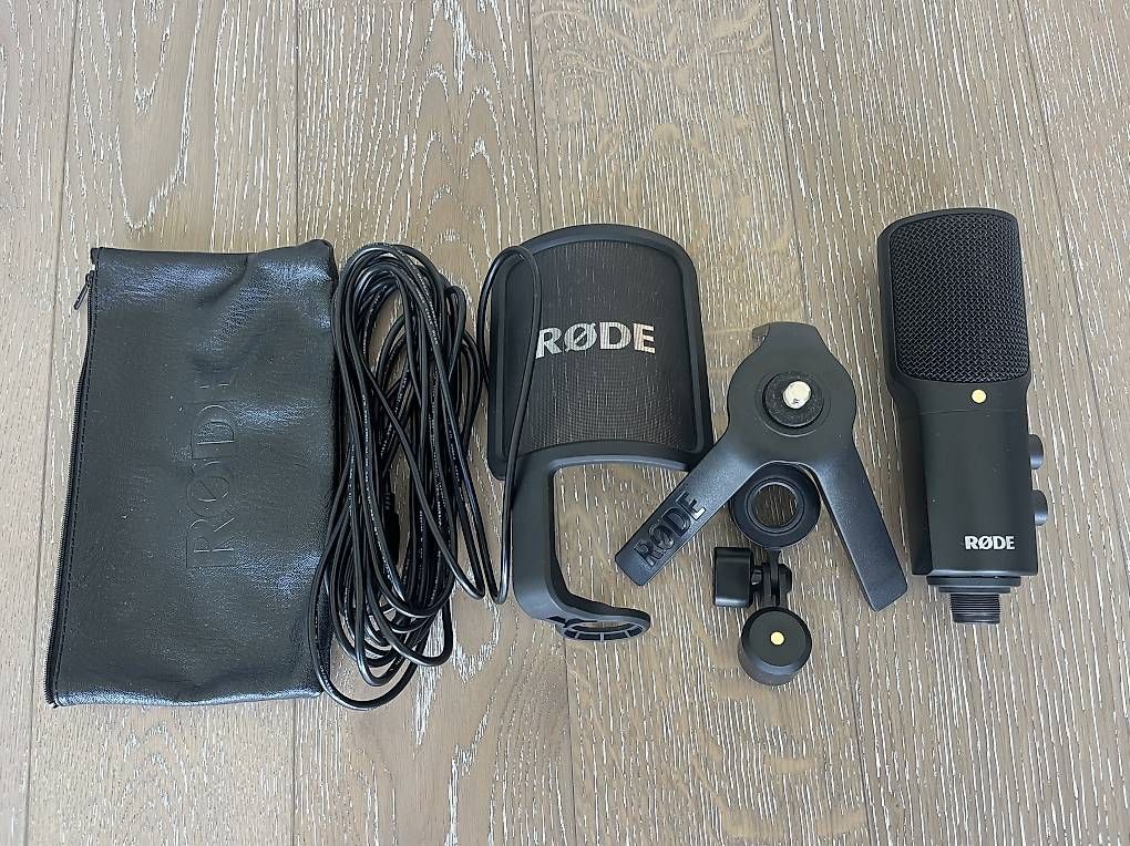 Microfoni: RØDE NT-USB Tischmikrofon – Usato da Winterthur venduto da jrgw3852